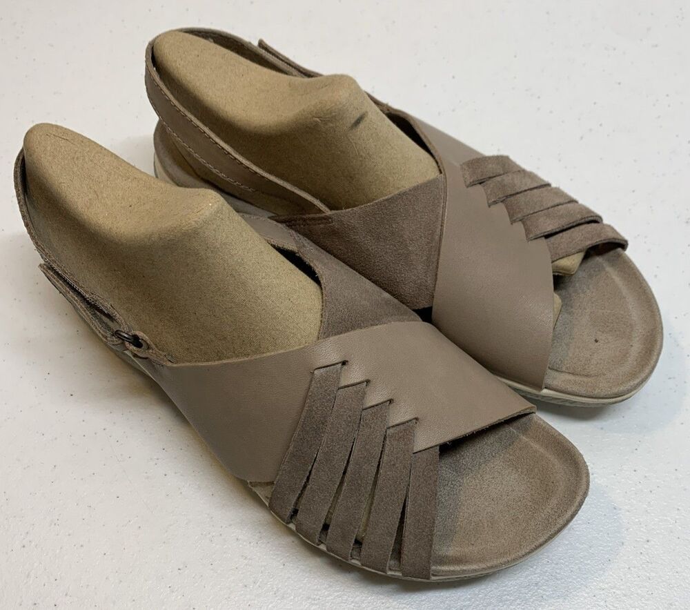 Earth Origins Suzie Sandals Womens 9 Taupe Lightweight Woven Casual Flats